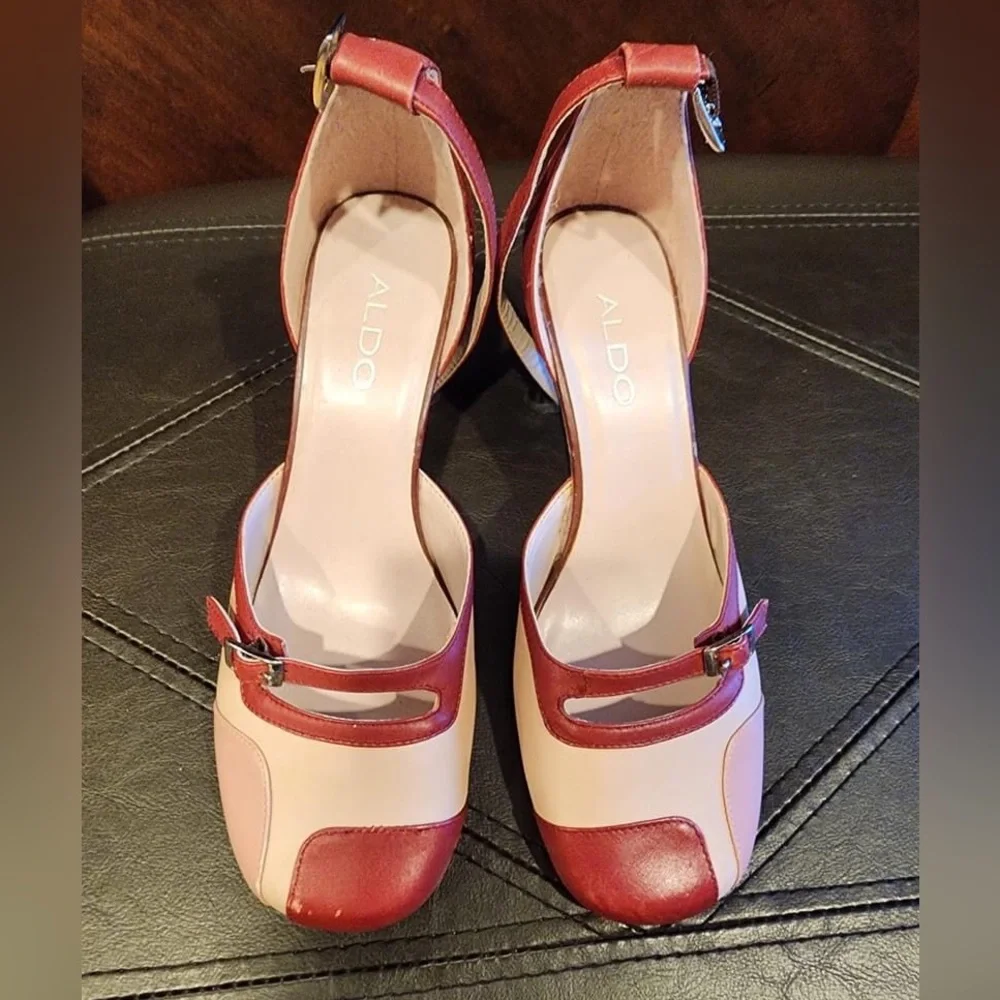 Aldo closed toes heels sandals